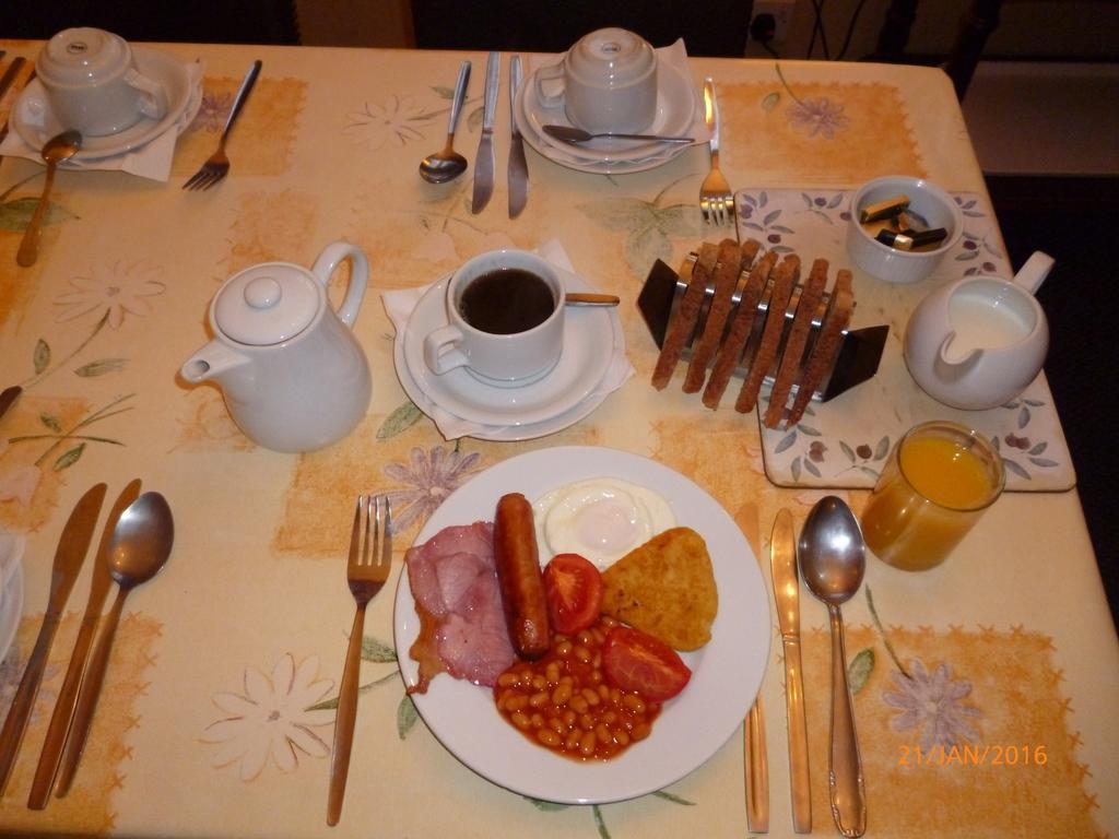 Grange Lodge Hotel - B&B Лондон Экстерьер фото