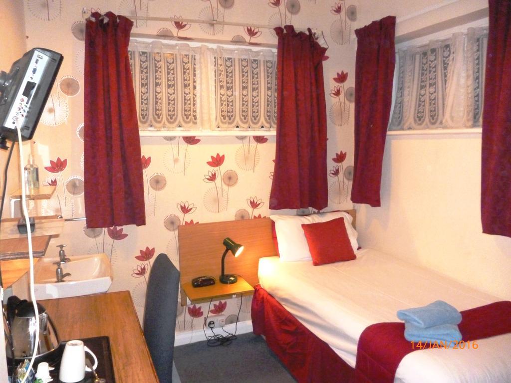 Grange Lodge Hotel - B&B Лондон Номер фото