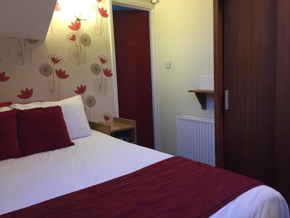 Grange Lodge Hotel - B&B Лондон Экстерьер фото